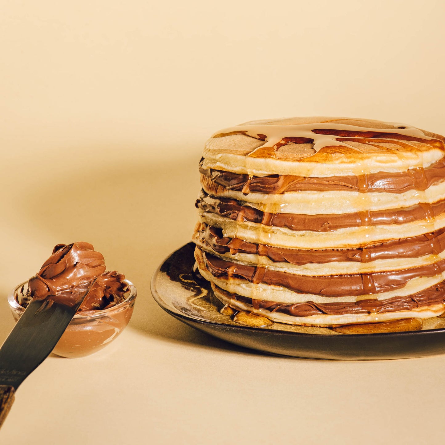 3 pancakes, sirop d'érable et Nutella