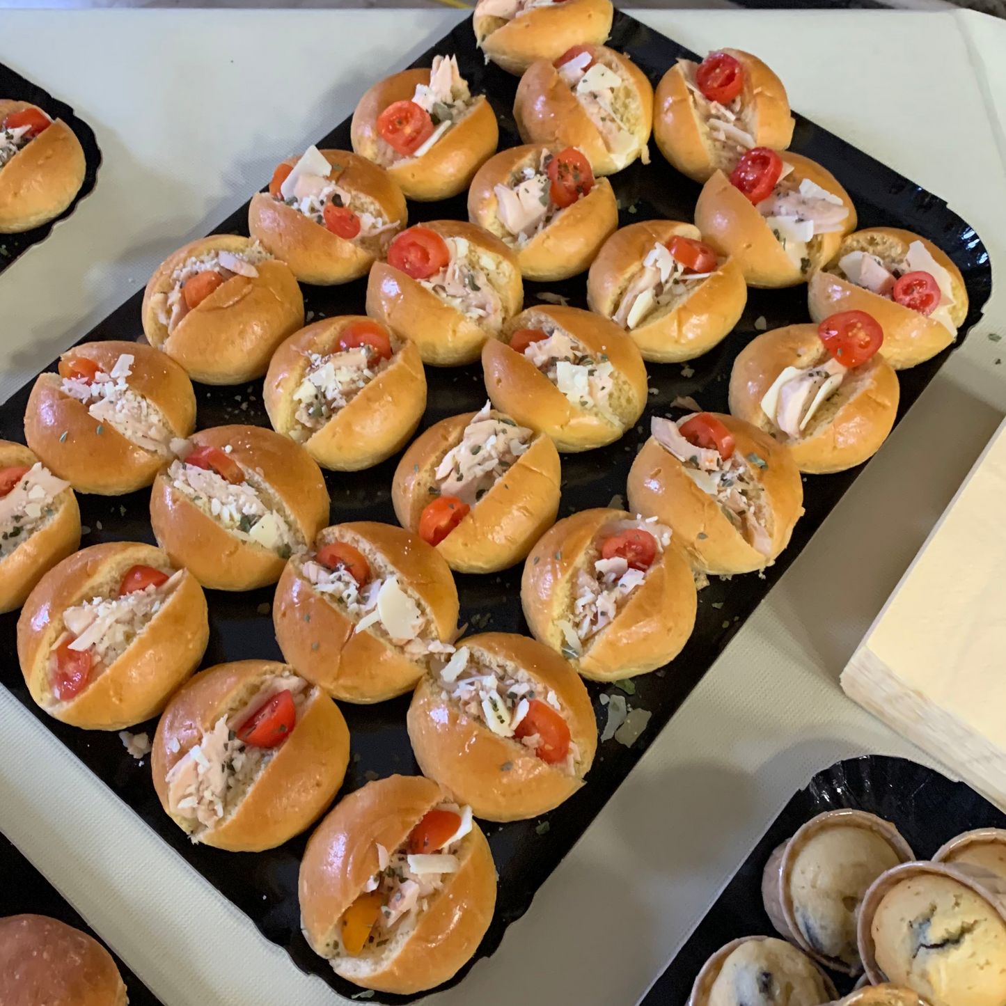 5 mini navettes poulet César