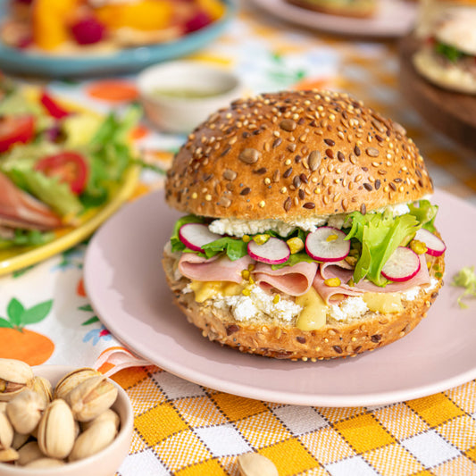 Bagel mortadelle pistache radis ☀️